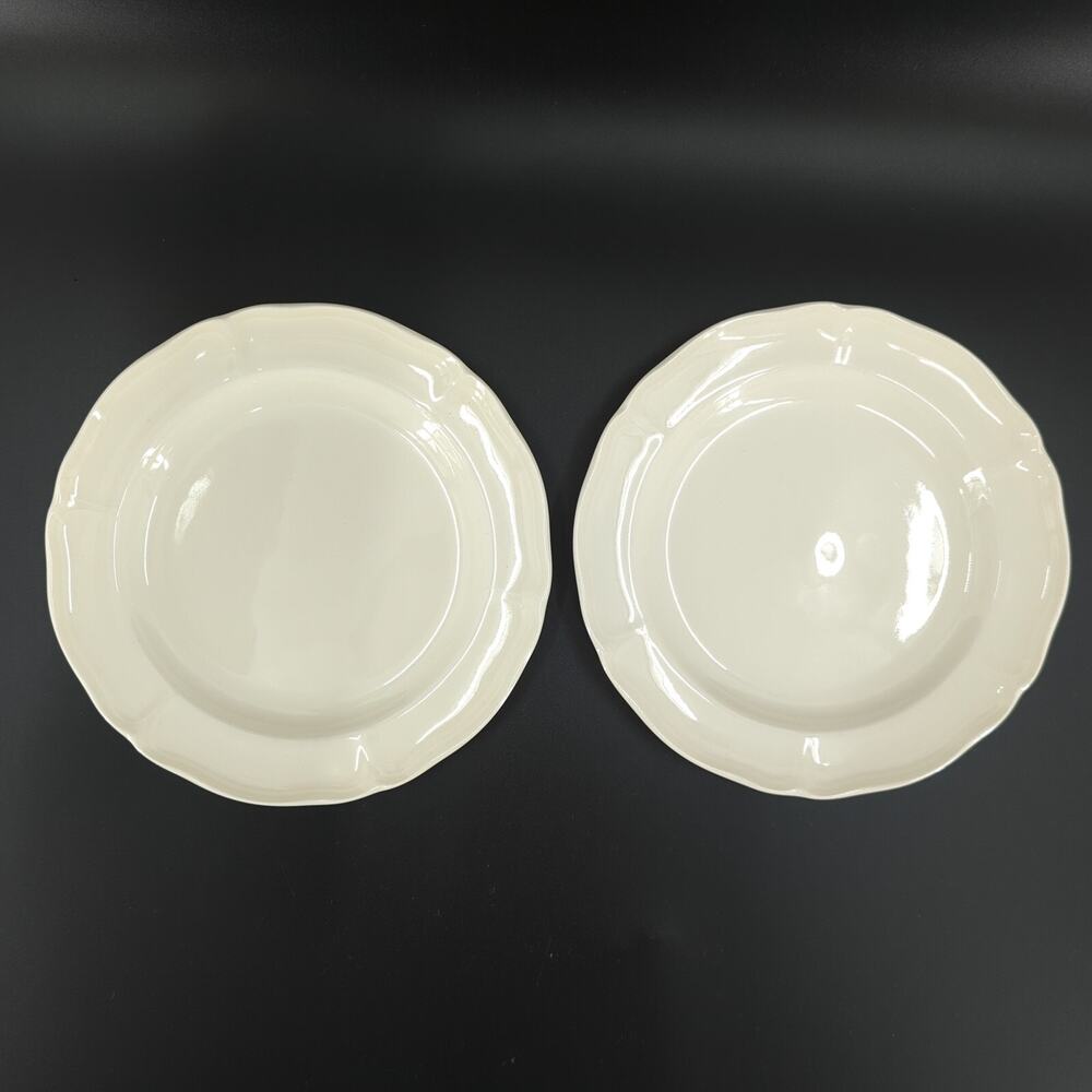 Wedgwood Queensware Queens Shape Bread Butter Plates Off White Set of 2 FLAW